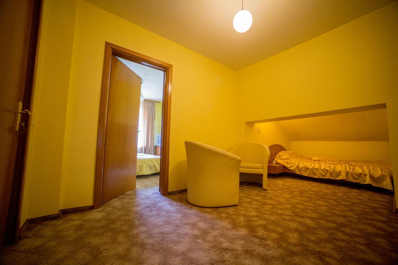 White Horse Hotel Predeal Exterior foto